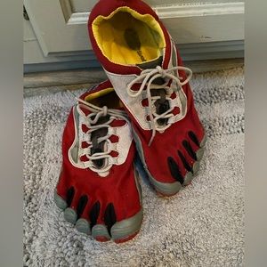 Vibram five finger shoes